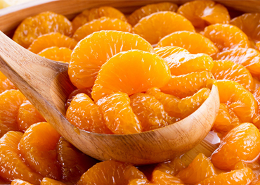 Canned mandarin oranges at Hangfat