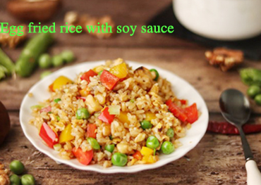Egg fried rice with soy sauce